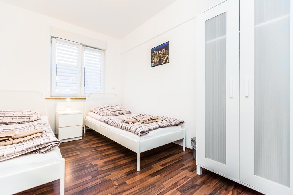 Ferienwohnung Koeln Stammheim Номер фото