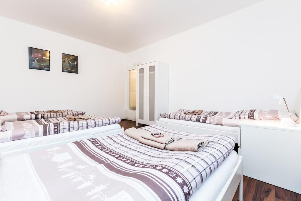 Ferienwohnung Koeln Stammheim Номер фото