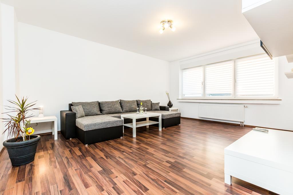 Ferienwohnung Koeln Stammheim Номер фото